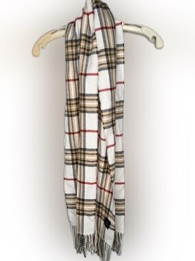V Fraas Scarf